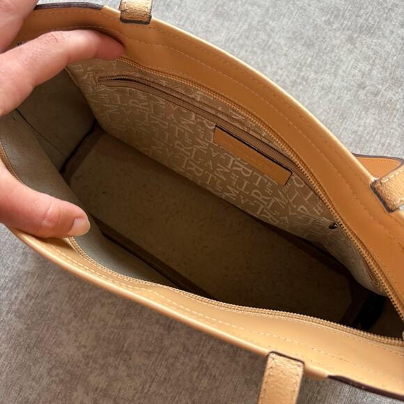 Lamarthe Tan Leather Shoulder Bag - Picture 3 of 8